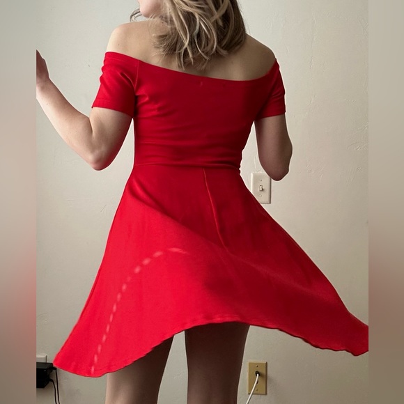 Red High-Low Skater Dress size Small - Picture 5 of 7